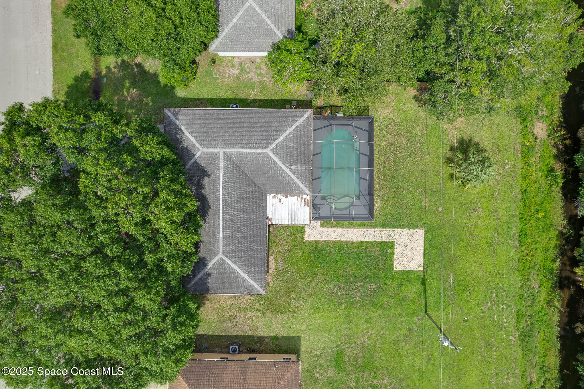 391 Abello Road SE