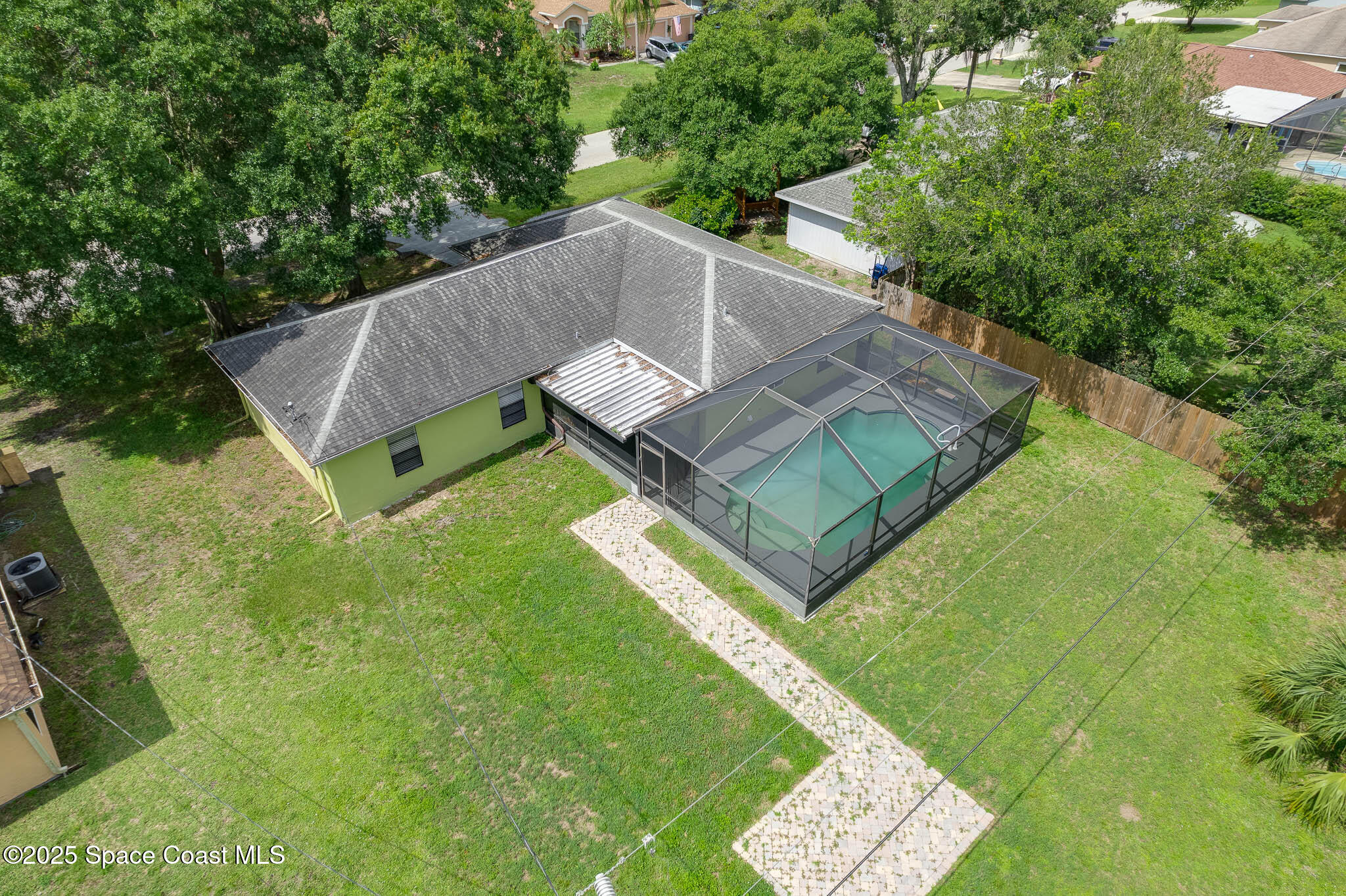 391 Abello Road SE