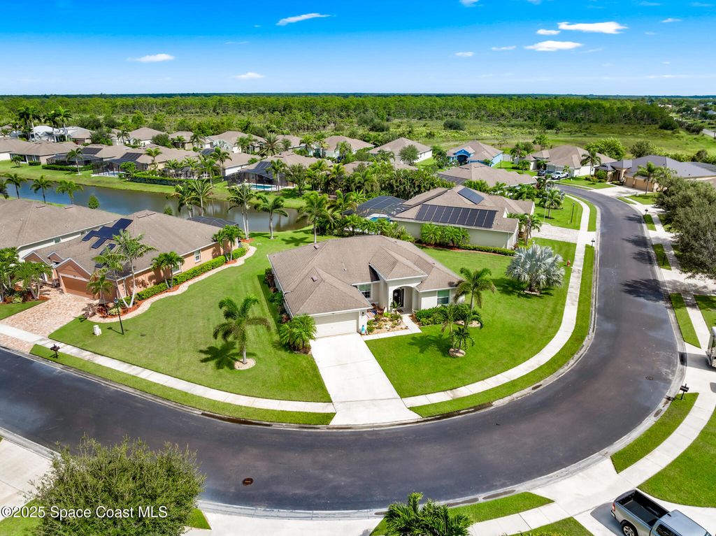 Photo of 321 Sebastian Crossings Boulevard, Sebastian, FL 32958 (MLS # 1054656)