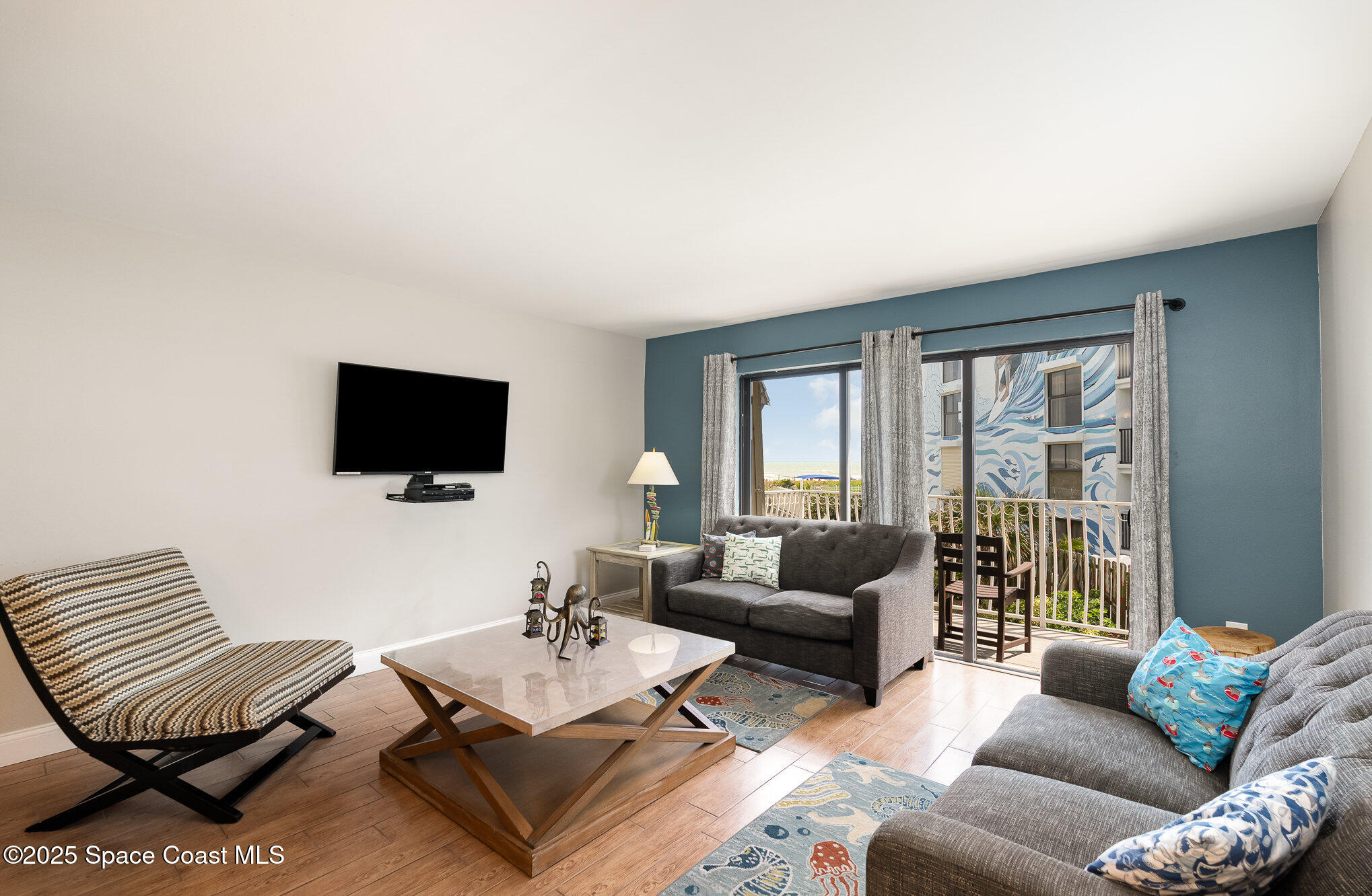 5350 Ocean Beach Boulevard 211