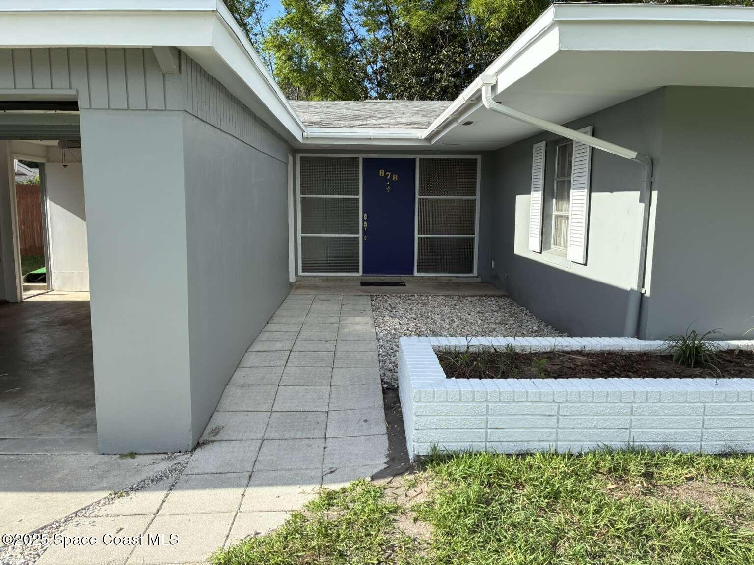 878 Levitt Parkway