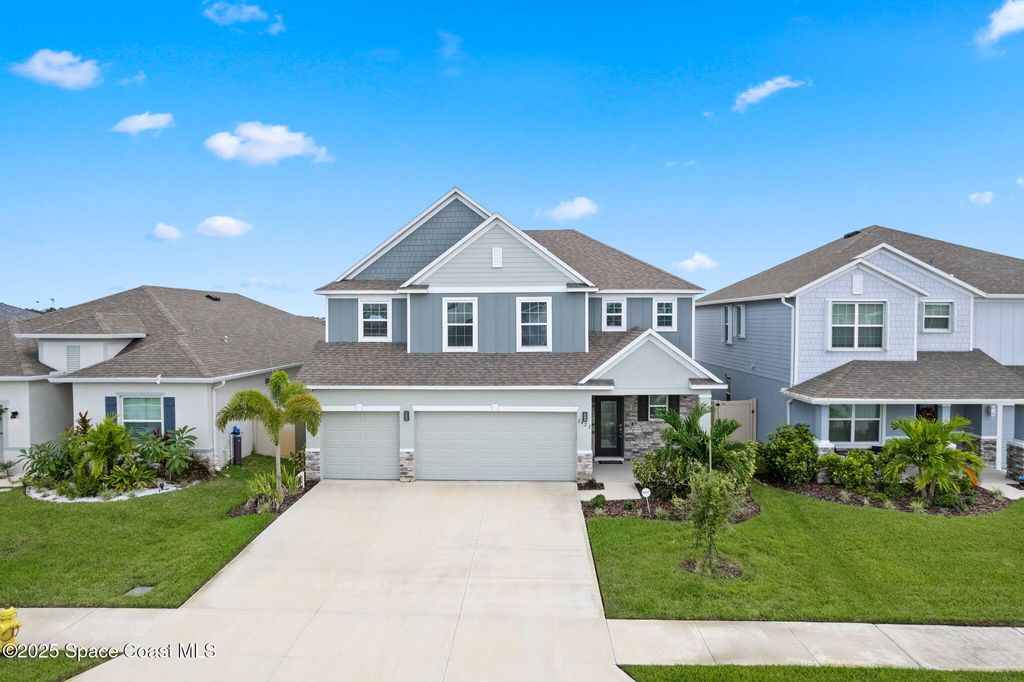 Photo of 2422 Carrick Street NW, Palm Bay, FL 32907 (MLS # 1056943)