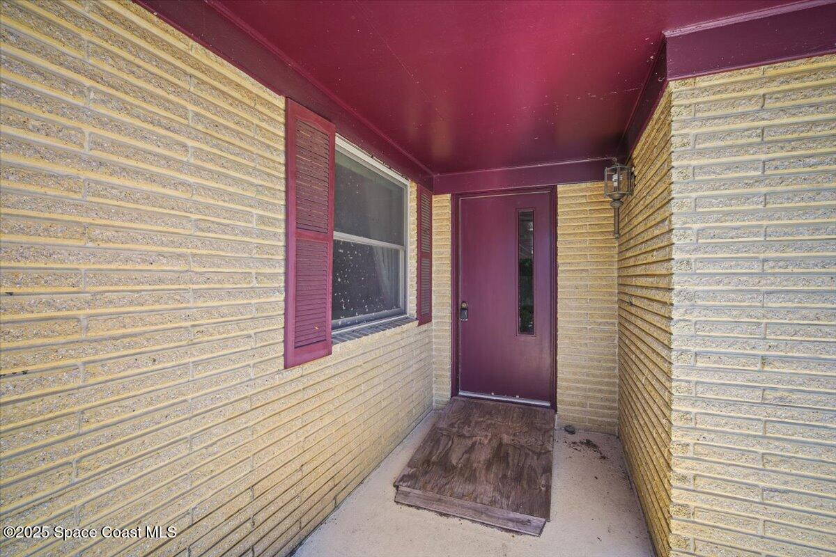 4318 Lantern Drive