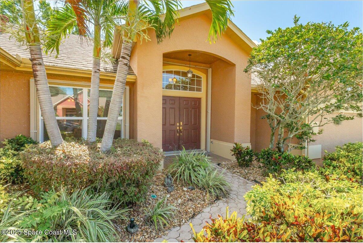 976 Pelican Lane