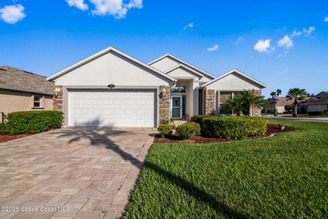 Photo of 1611 Lago Mar Drive, Melbourne, FL 32940 (MLS # 1064280)