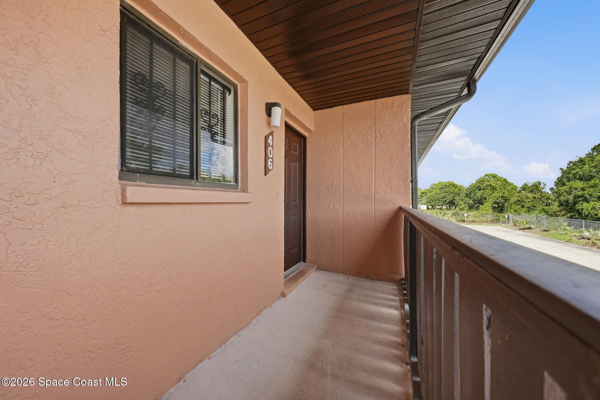 1710 University Lane 406