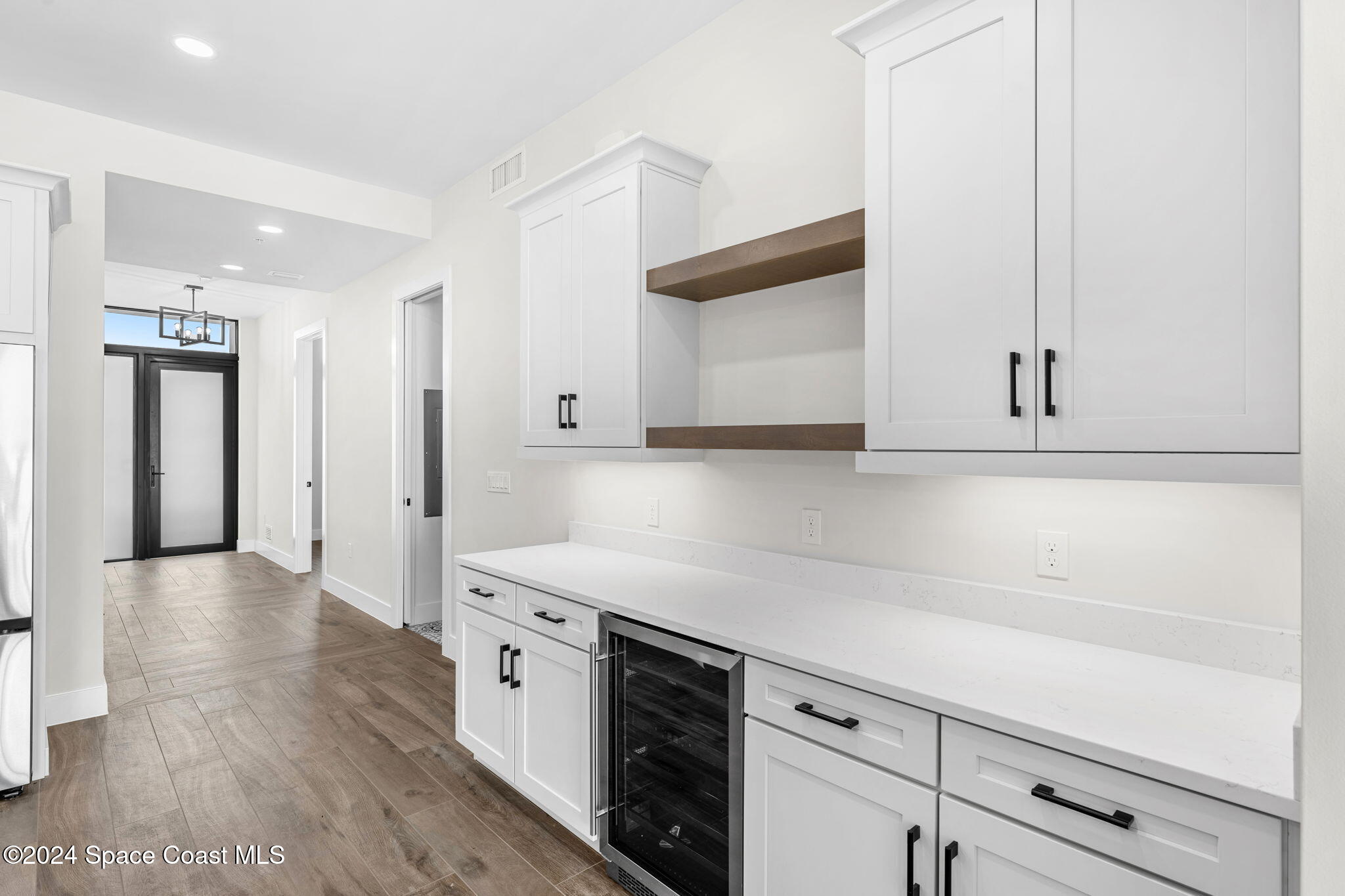 225 Strand Drive 303