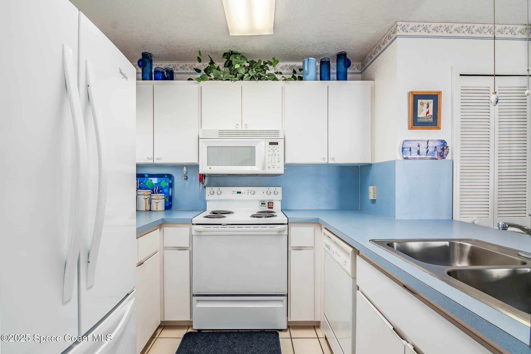 240 N Seaport Boulevard