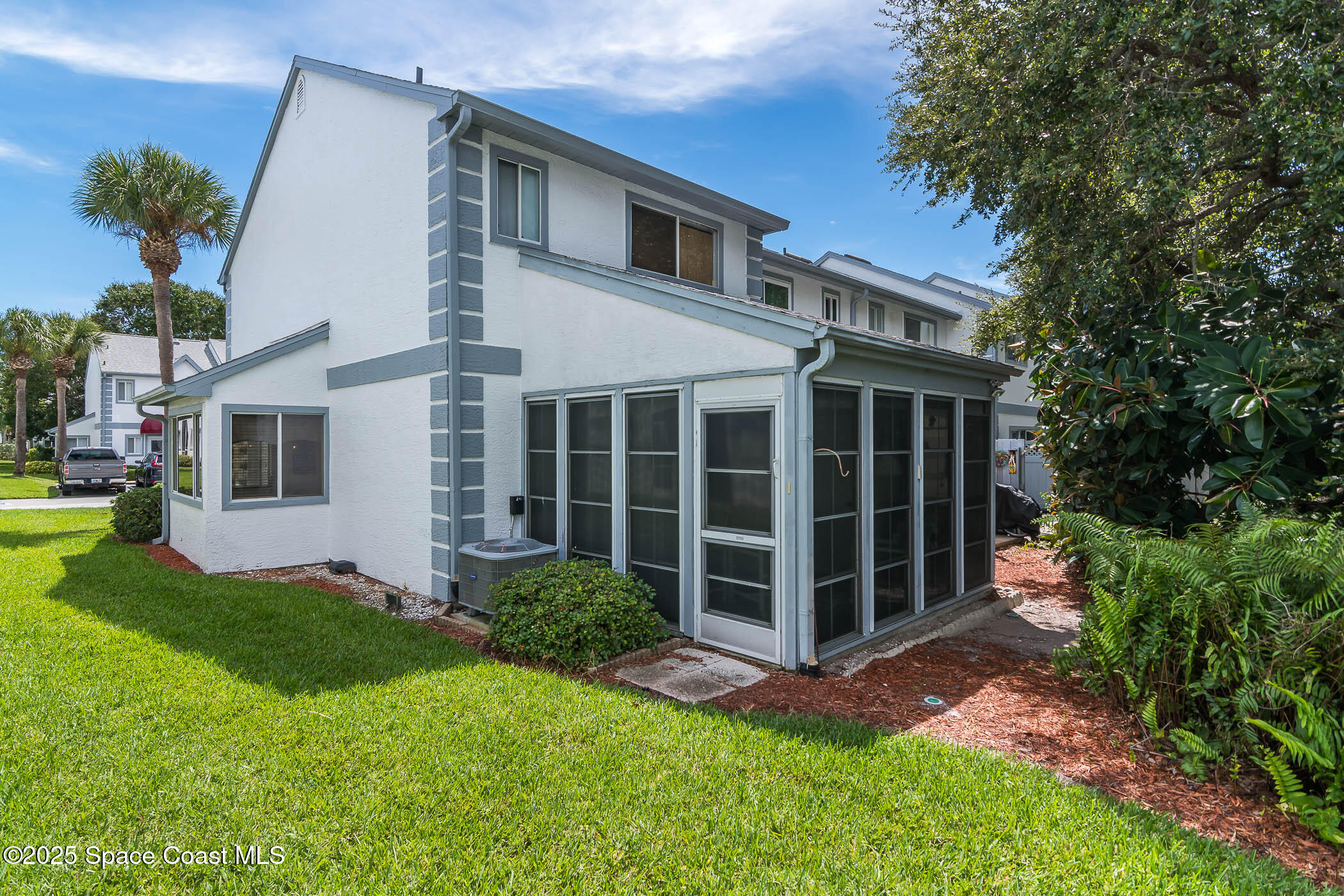 240 N Seaport Boulevard