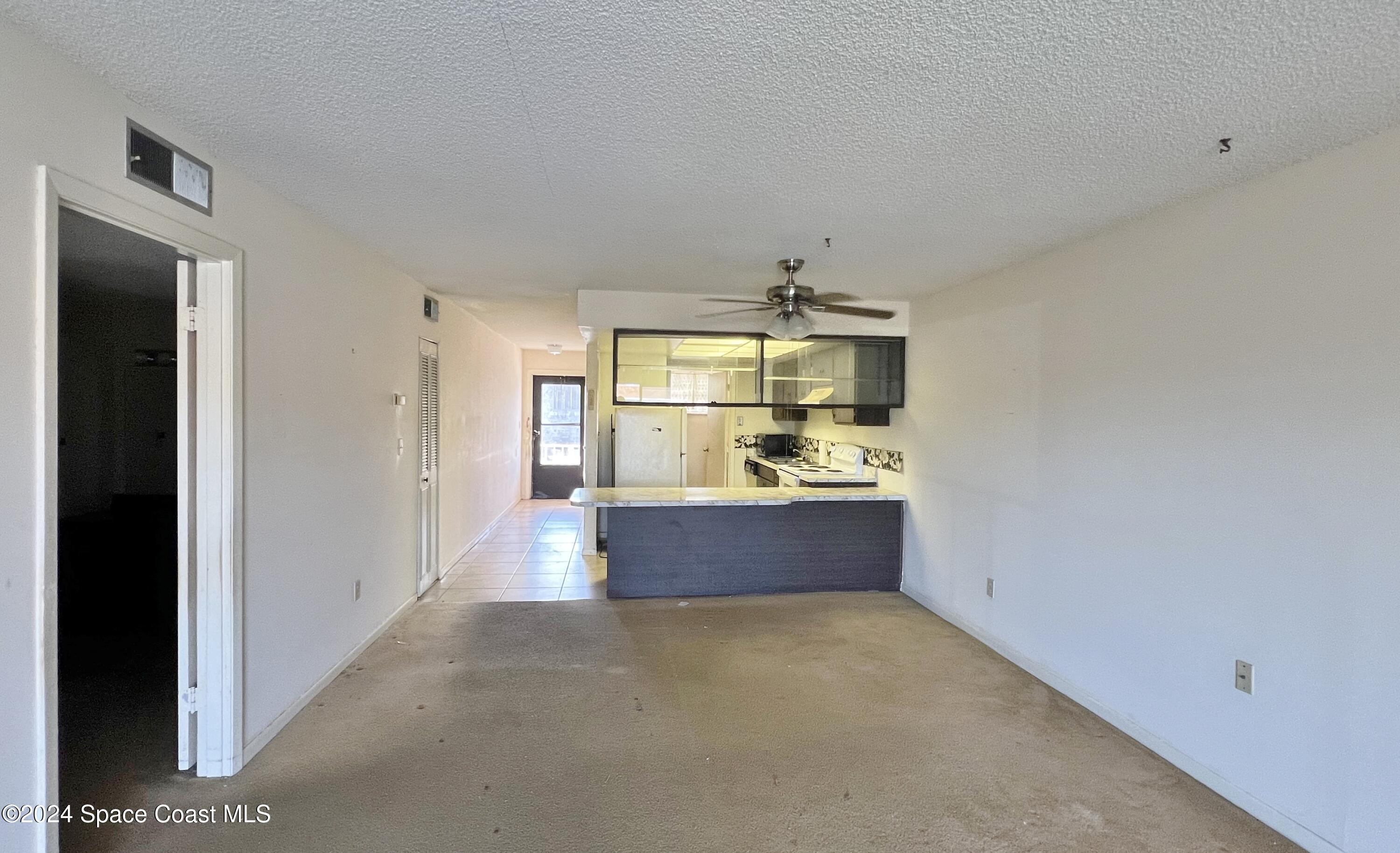 2135 N Courtenay Parkway 202