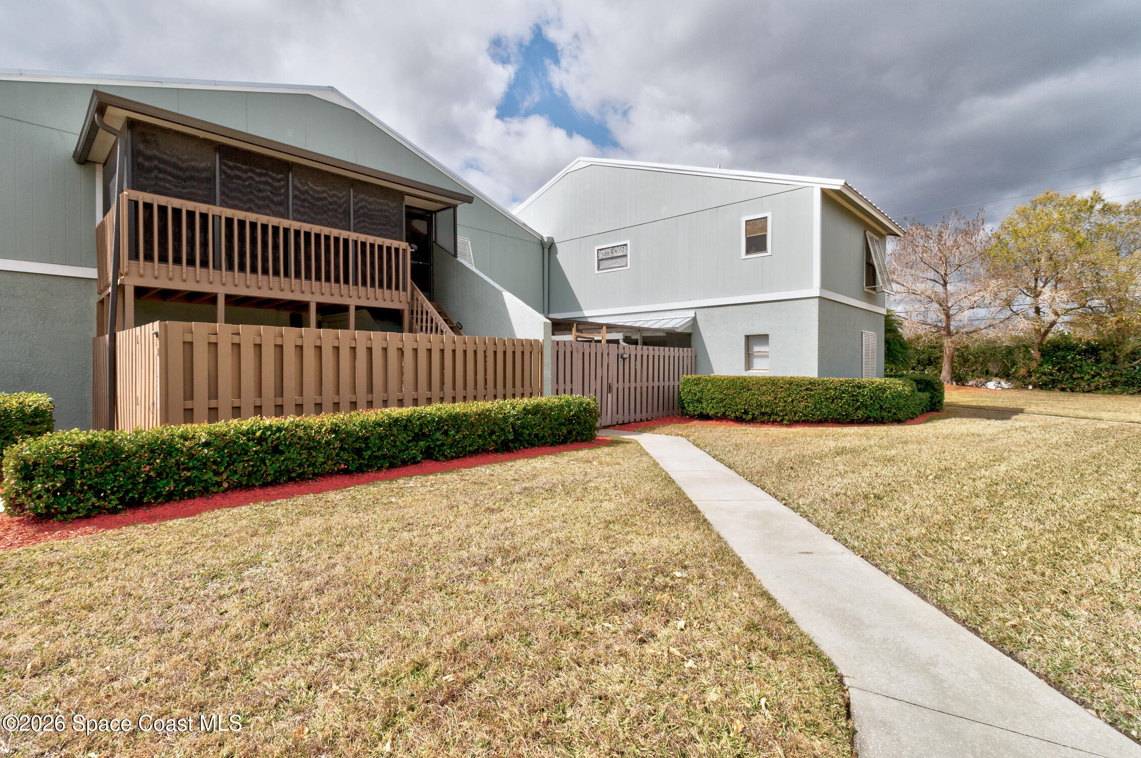 1136 Breezy Way 3b