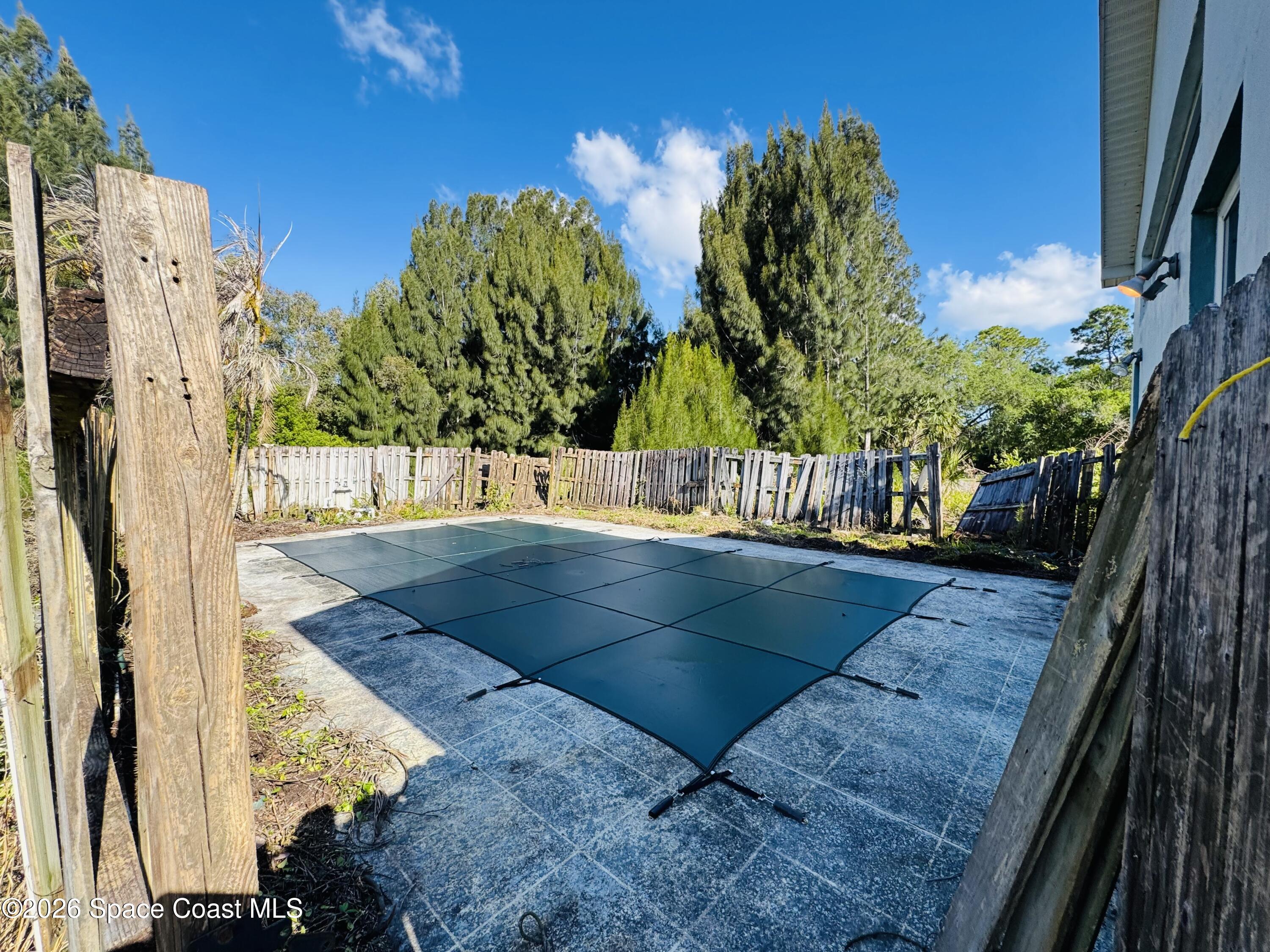 2540 Sikes Lane