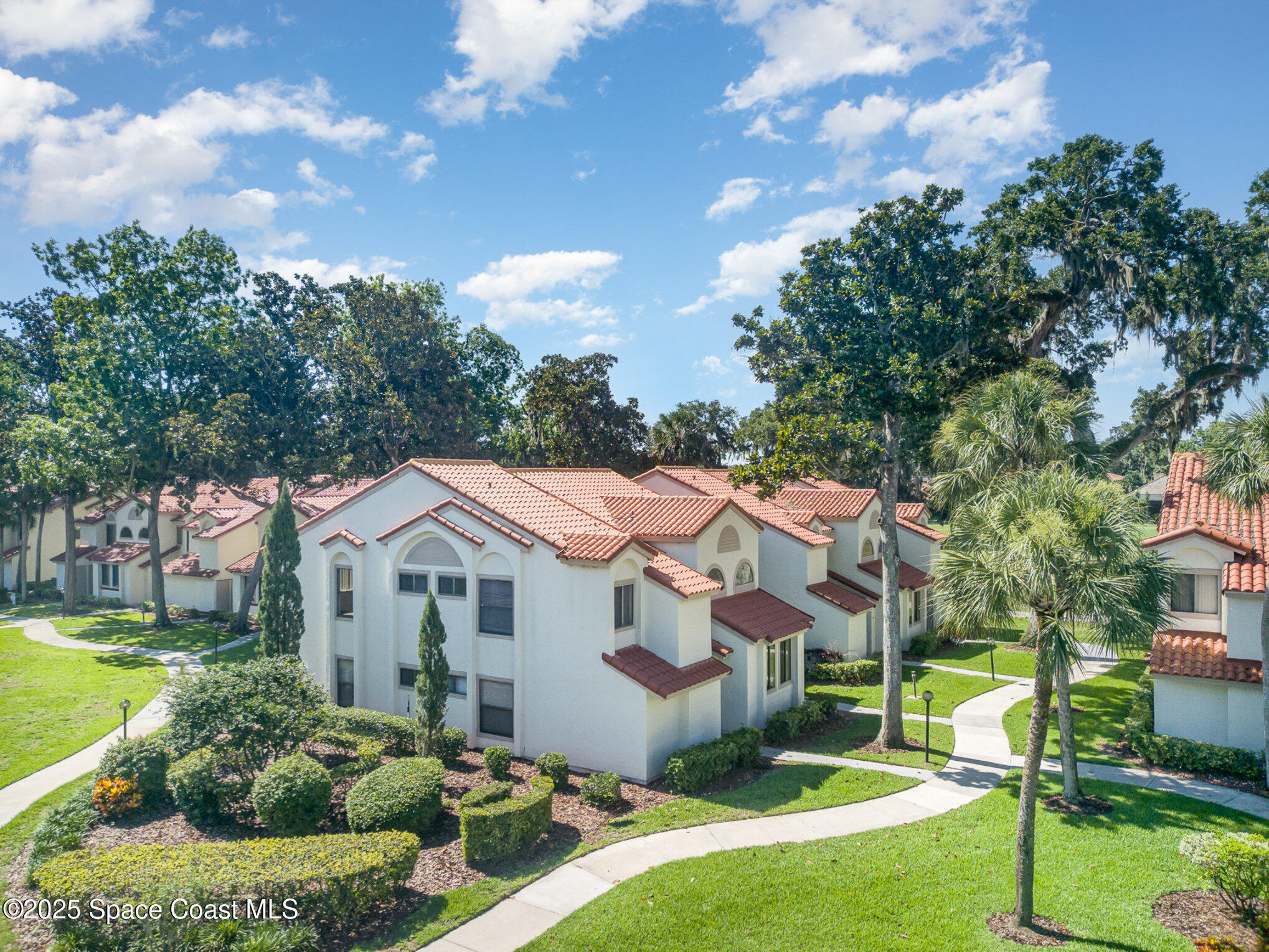 1051 Country Club Drive 521