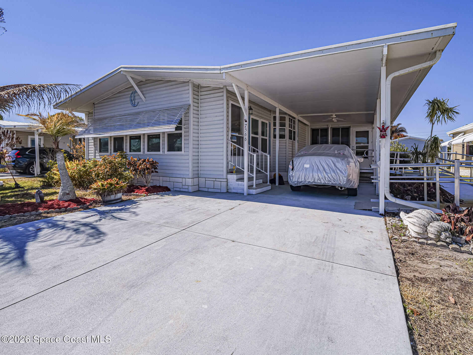 7566 Montauk Avenue U19