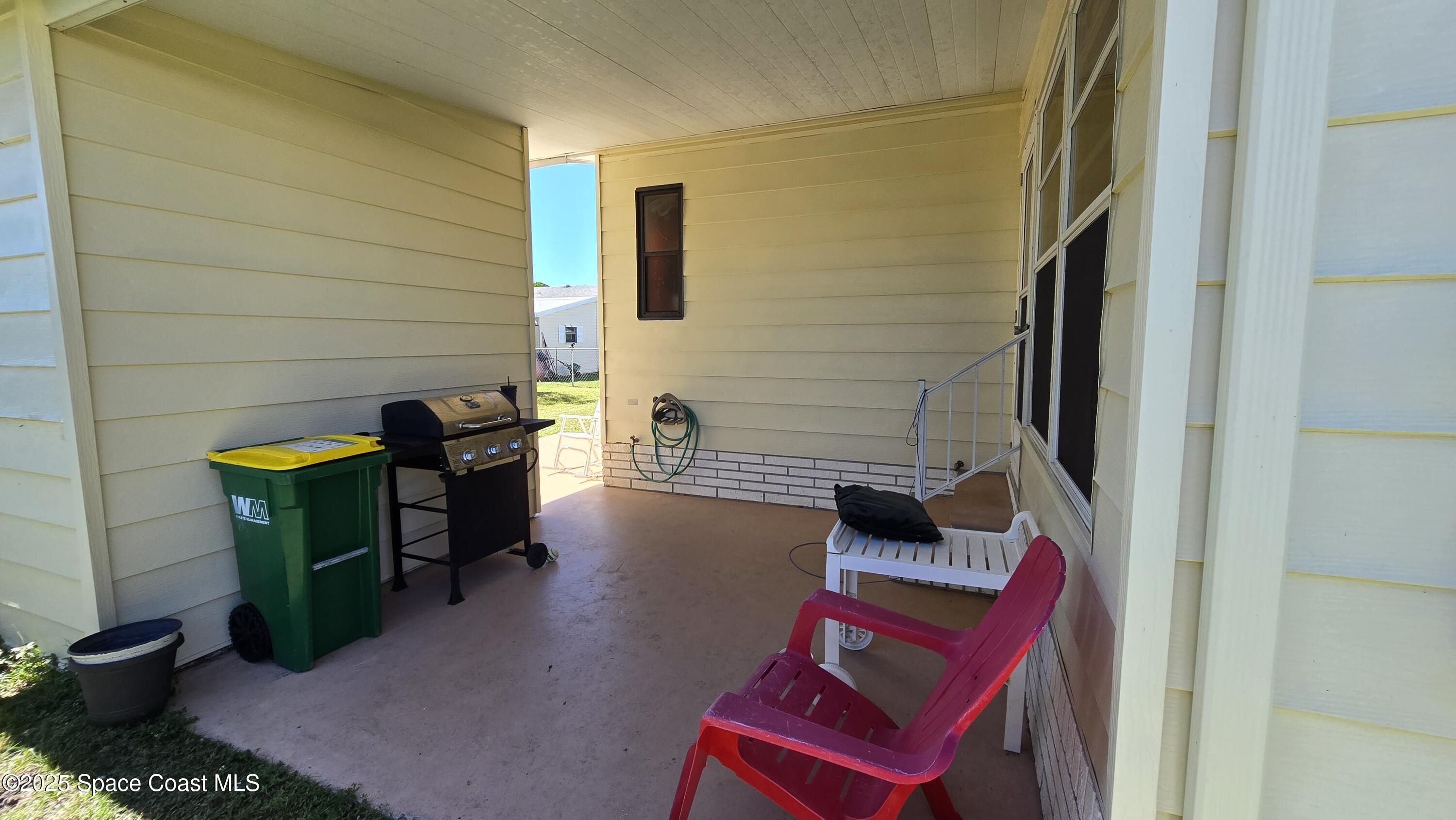 1350 Barefoot Circle