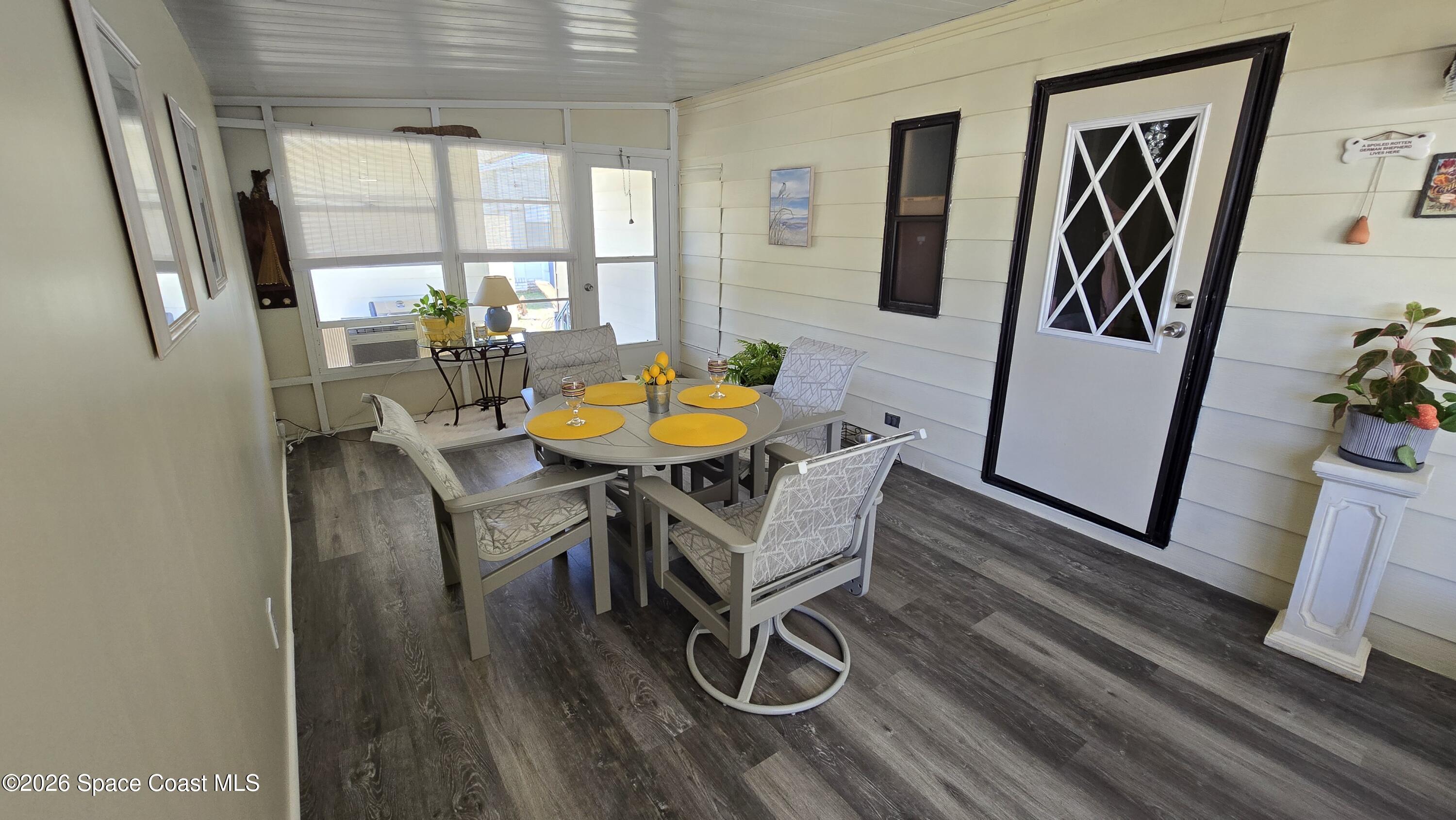 1350 Barefoot Circle