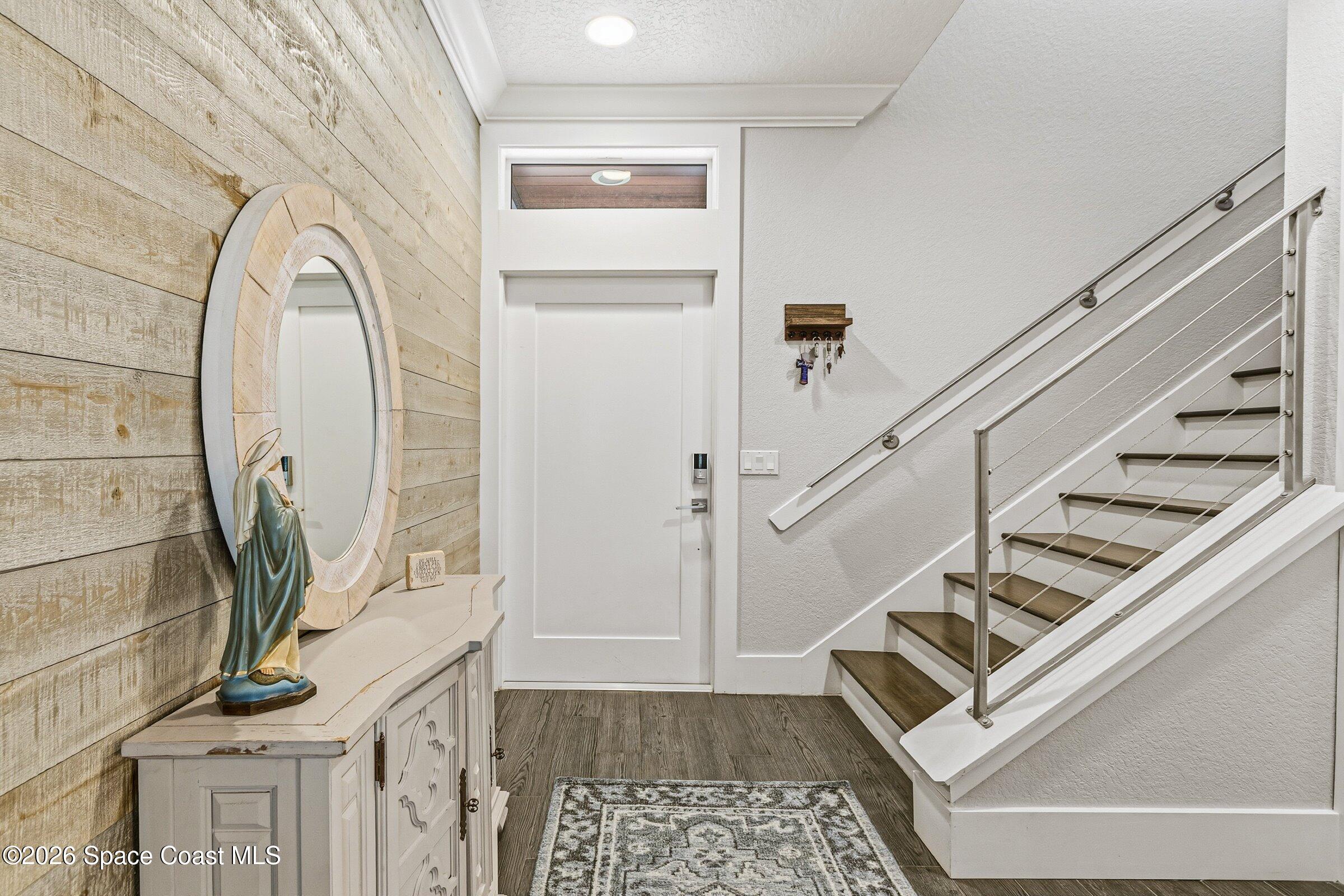 1375 Isabella Drive 104