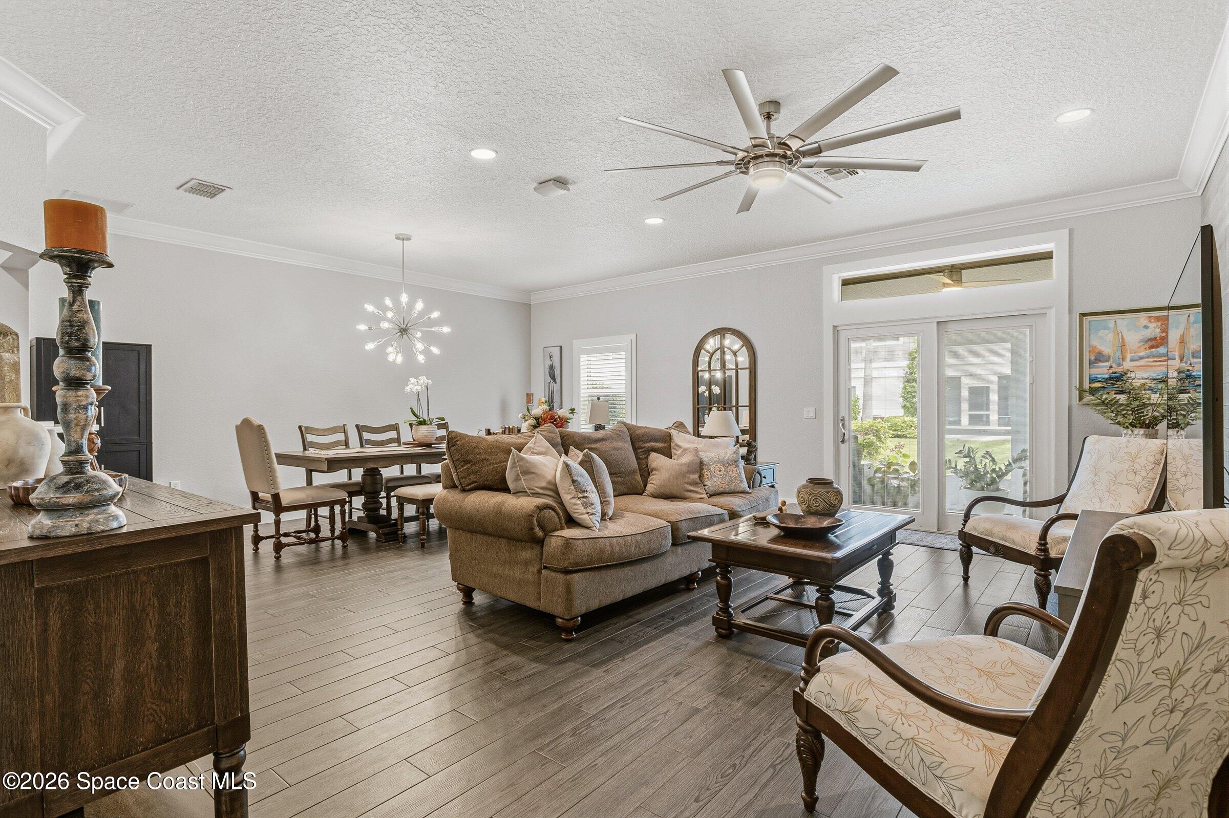 1375 Isabella Drive 104