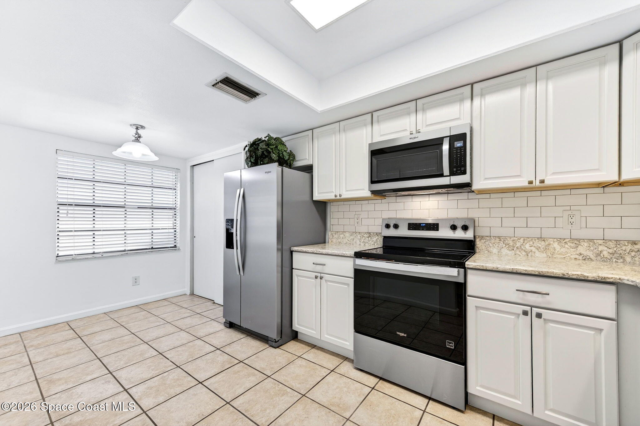 255 Paradise Boulevard 14