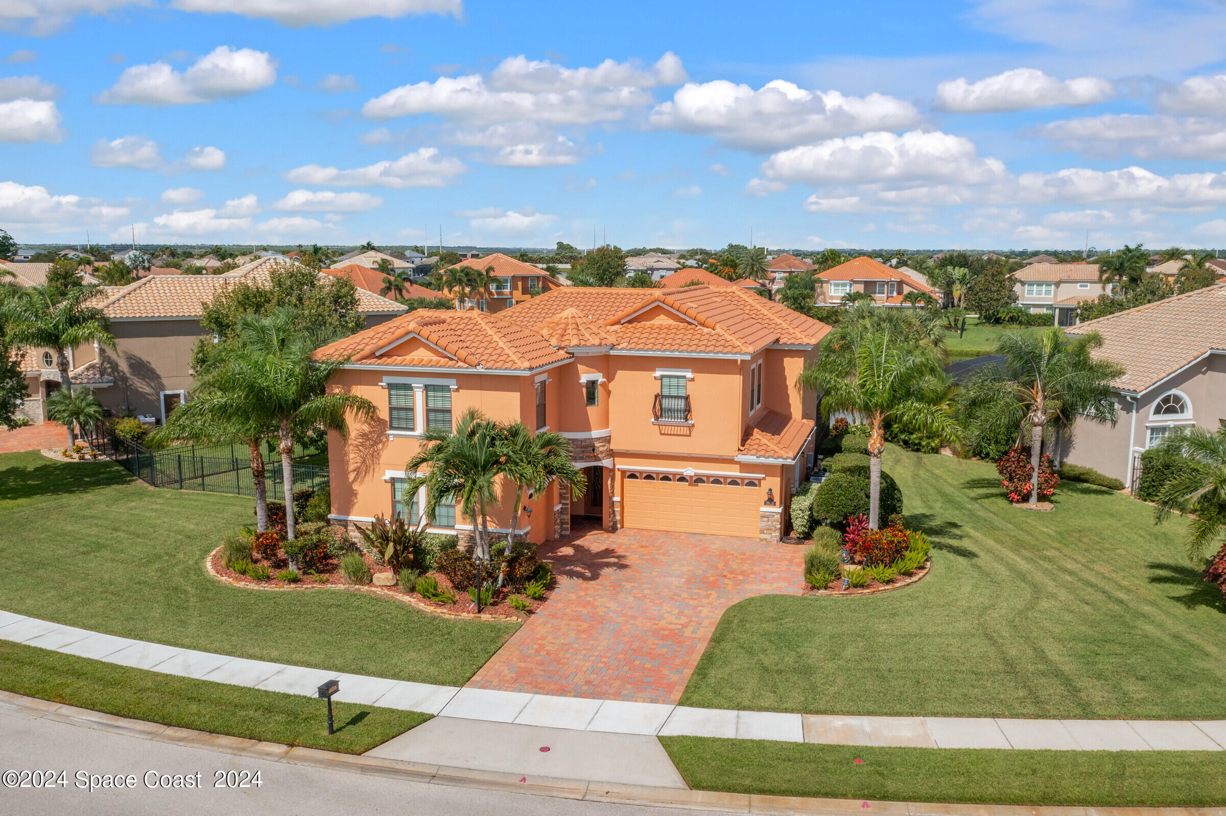 3655 Ayrshire Circle