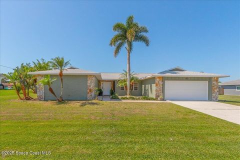384 Pepper Street NE Palm Bay FL 32907