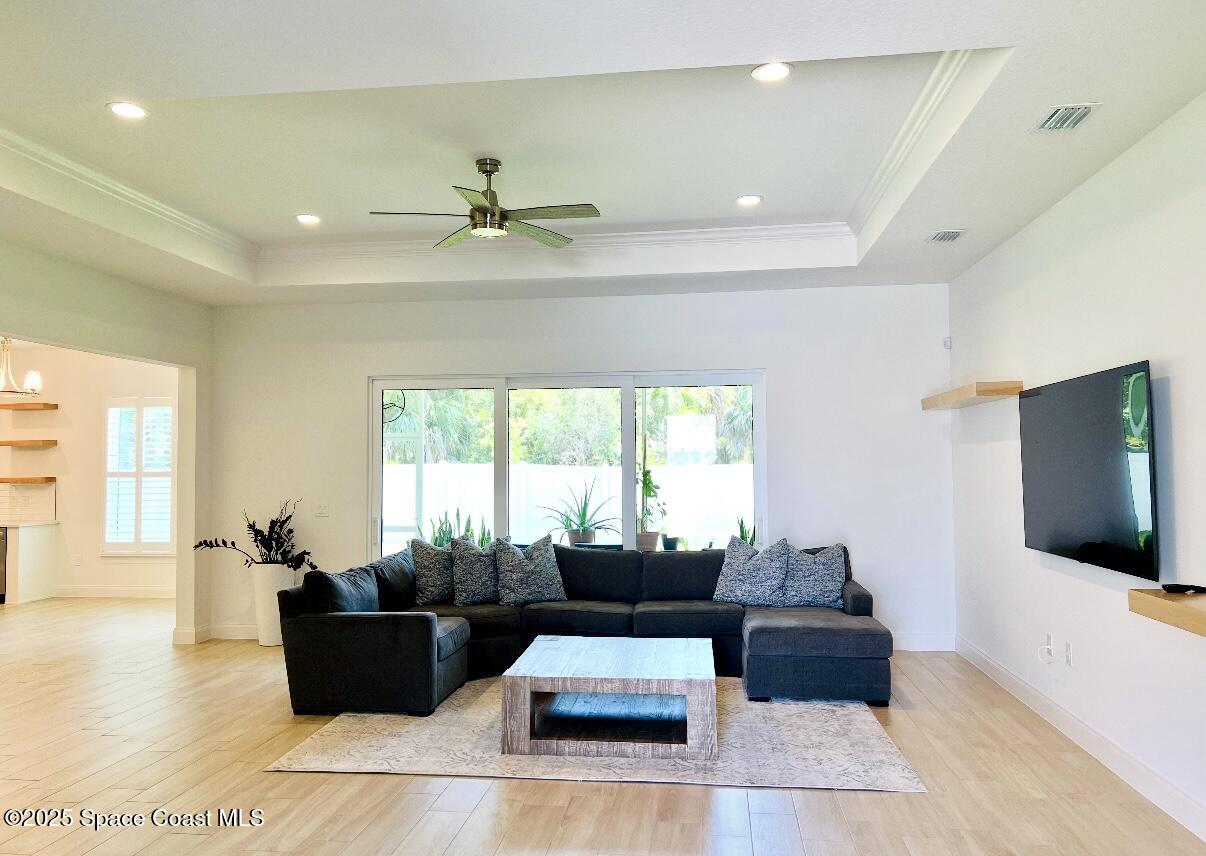 4305 Negal Circle