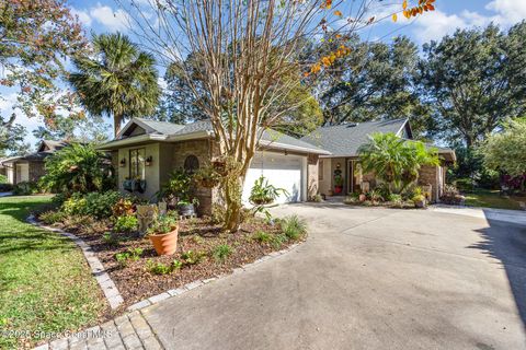 A home in Yalaha