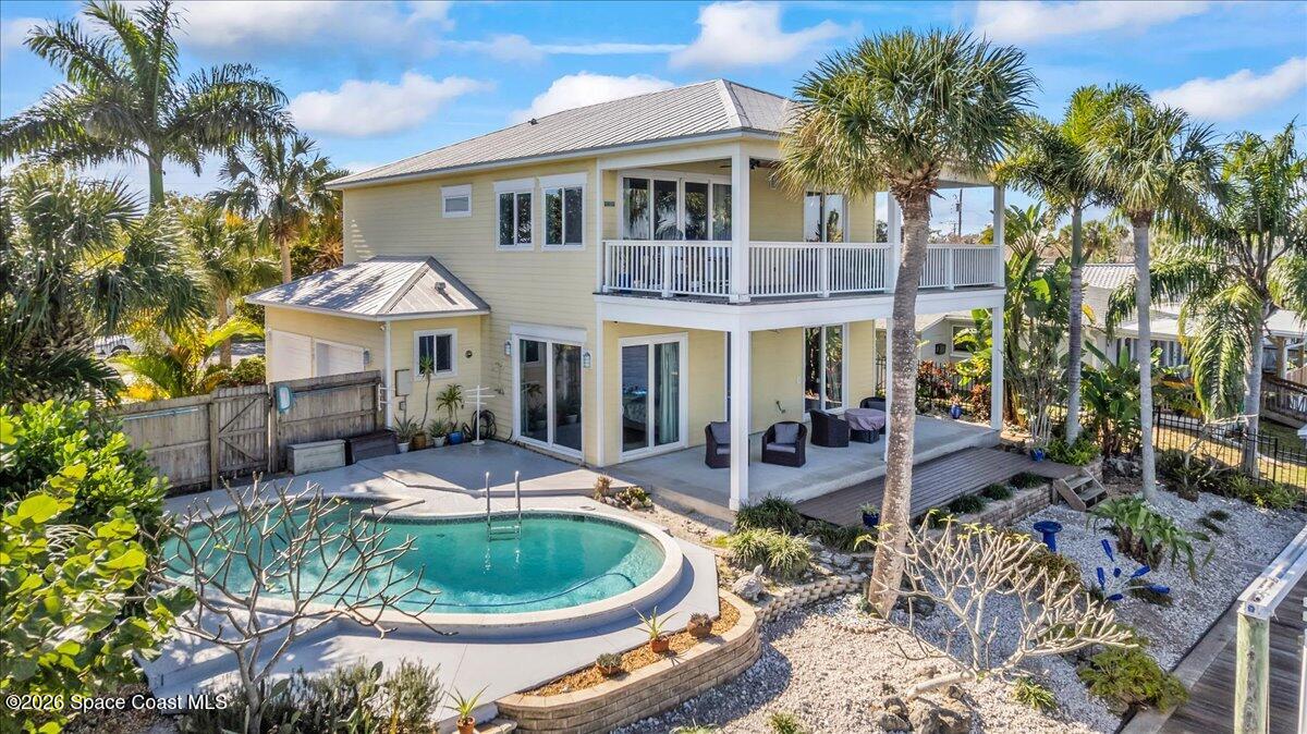 450 Riverside Avenue