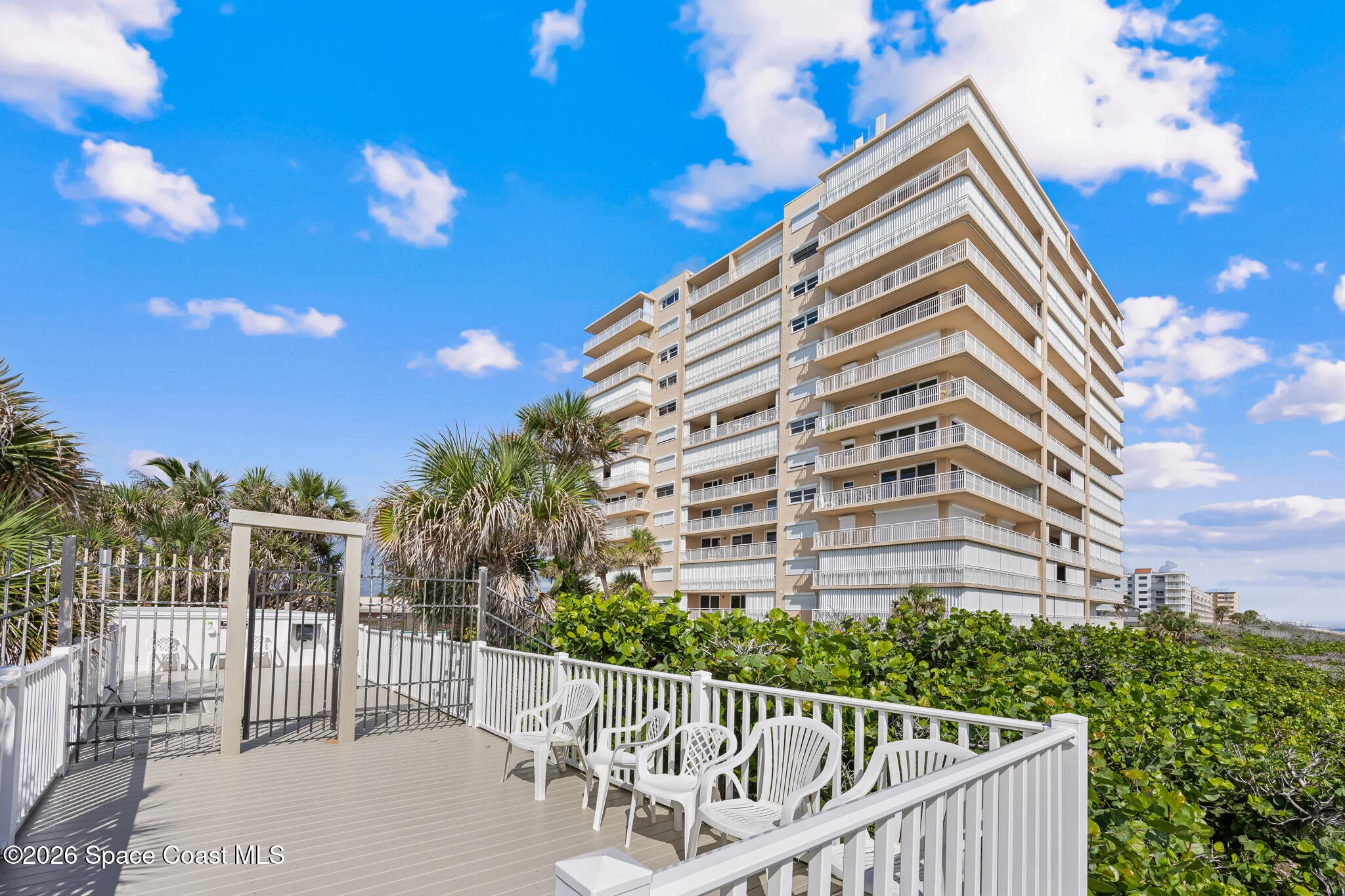877 N Highway A1a 406