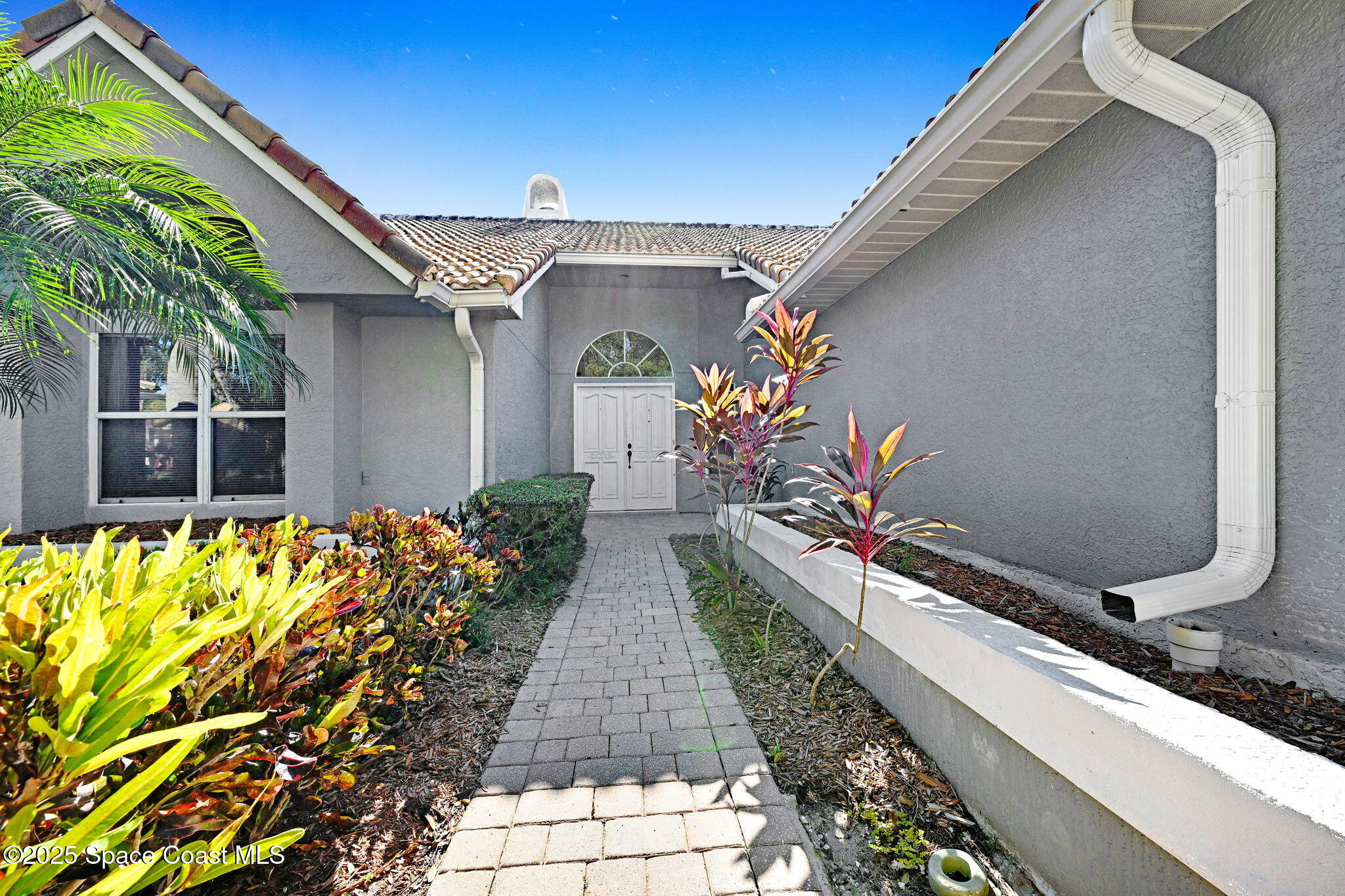 804 Spanish Cove Drive