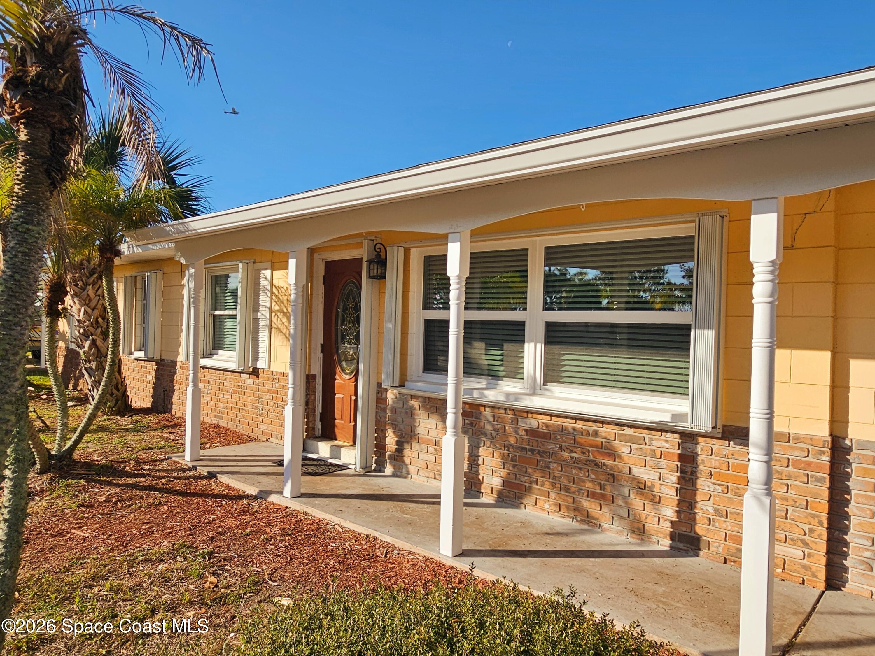 435 S Courtenay Parkway