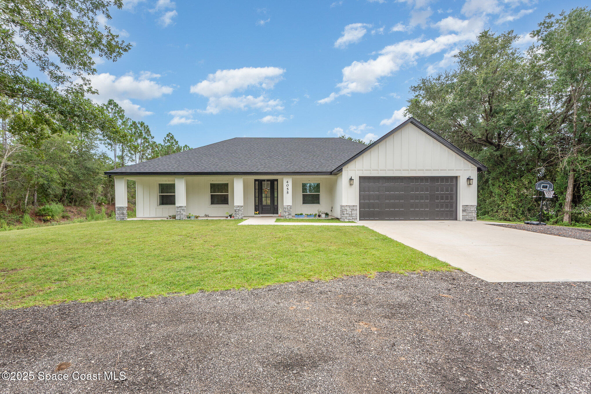 4055 April Lane