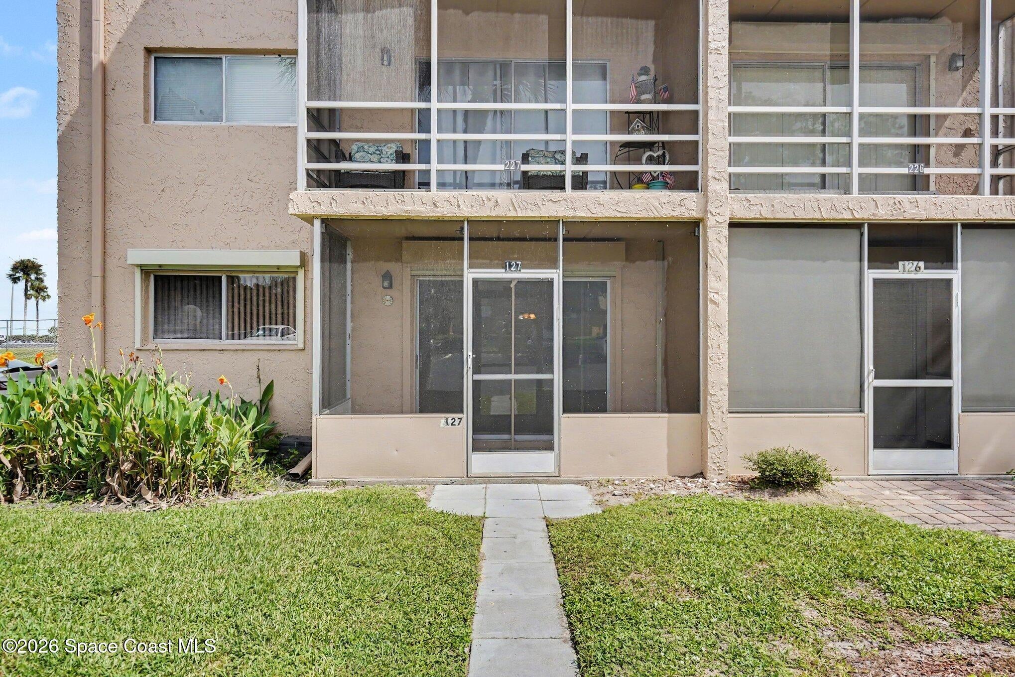 3150 N Harbor City Boulevard 127