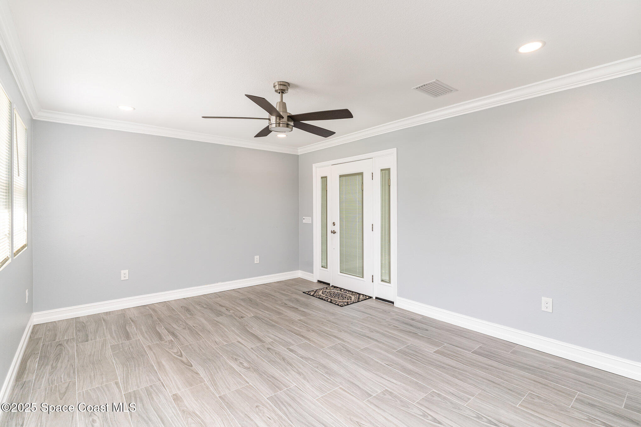 2566 Spence Drive NE