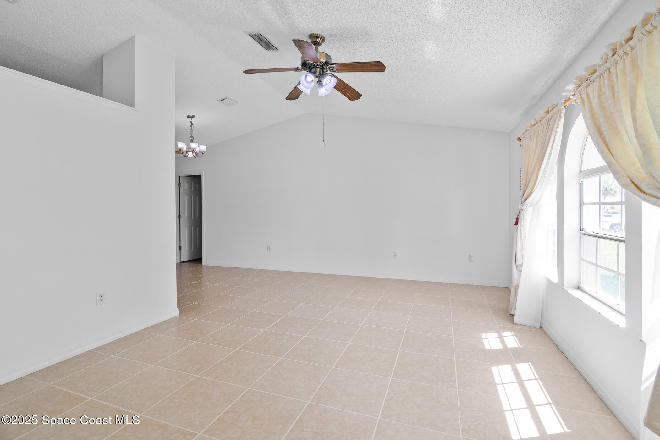 701 Dinner Street NE