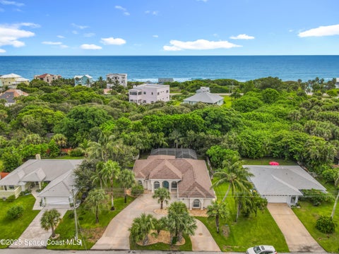 Photo of 104 Mohican Way, Melbourne Beach, FL 32951 (MLS # 1087989)