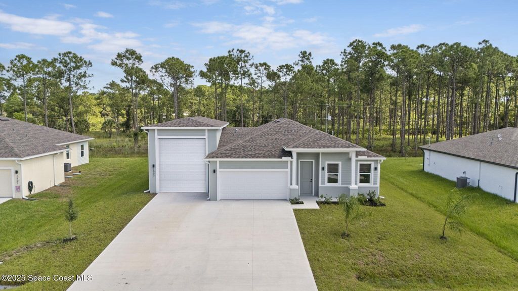 Photo of 1507 Wichita Boulevard SE, Palm Bay, FL 32909 (MLS # 1055910)