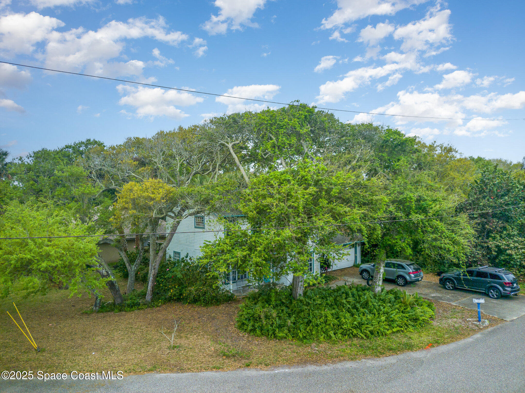 127 Delvalle Street