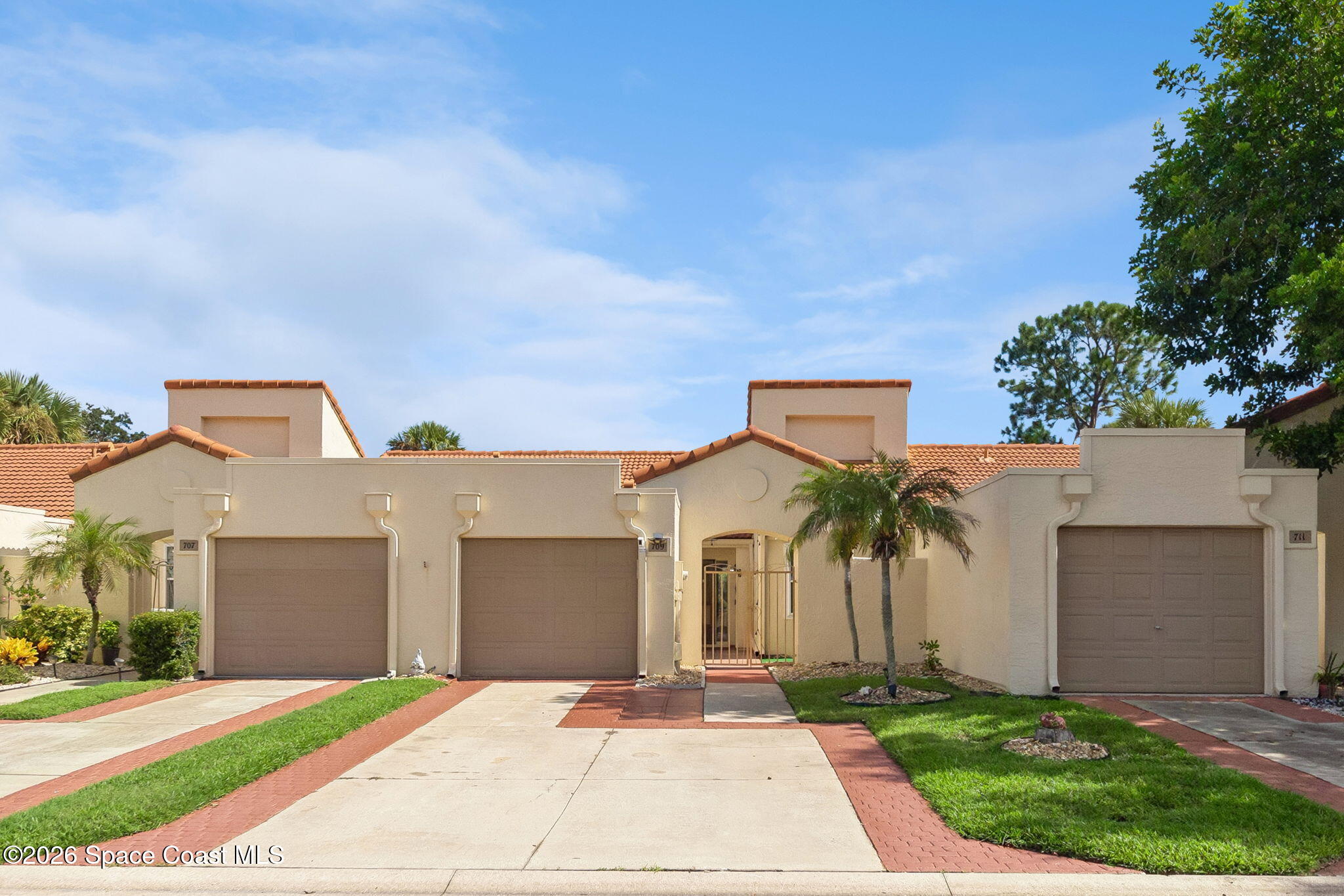709 Spring Valley Drive