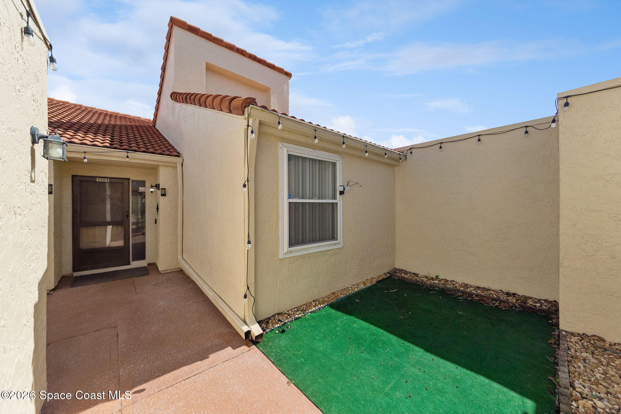 709 Spring Valley Drive