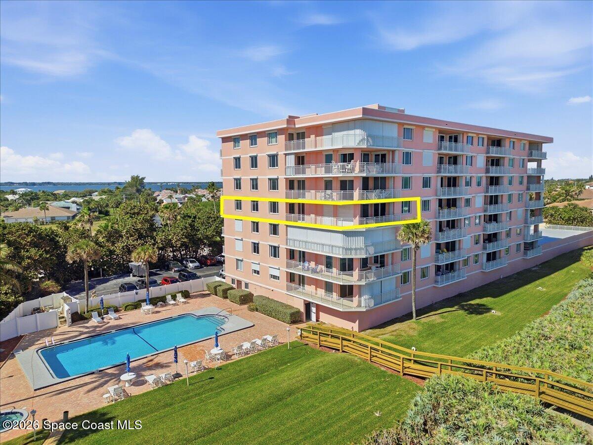 5635 S Highway A1a A504