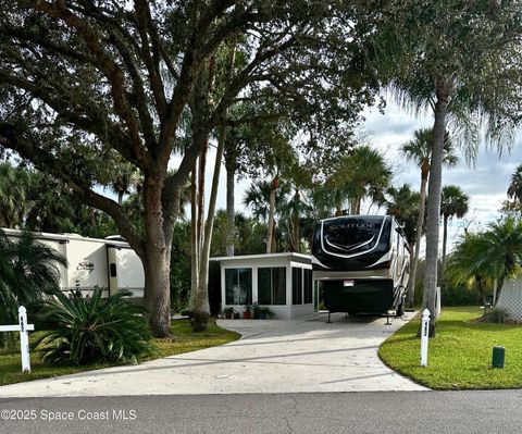 462 Oak Cove Road 462 Titusville FL 32780