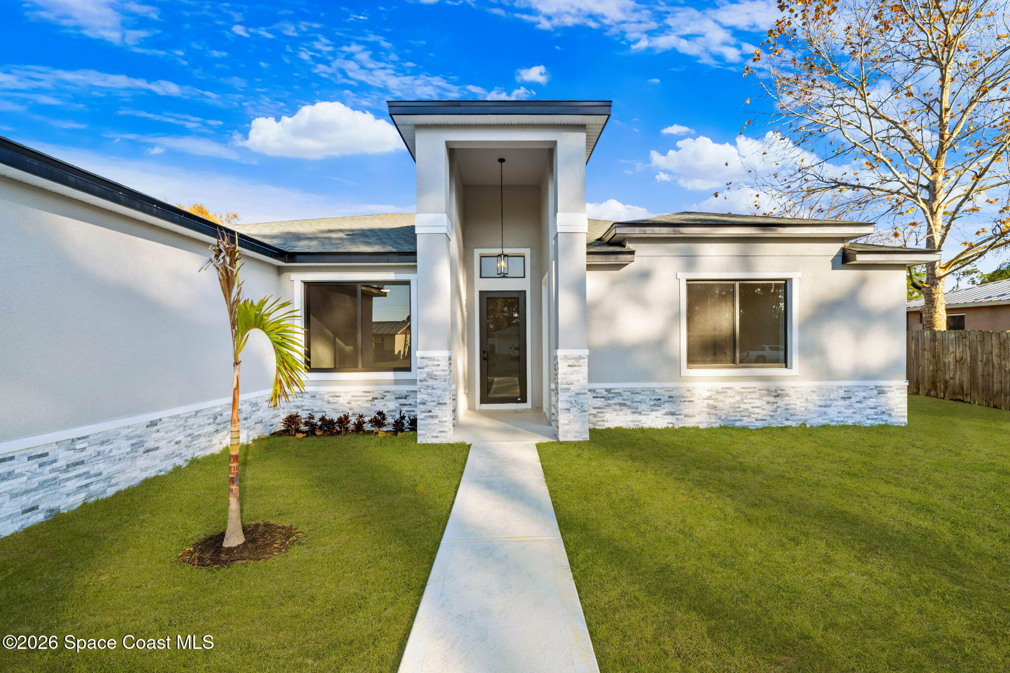 1356 Walthan Street SE