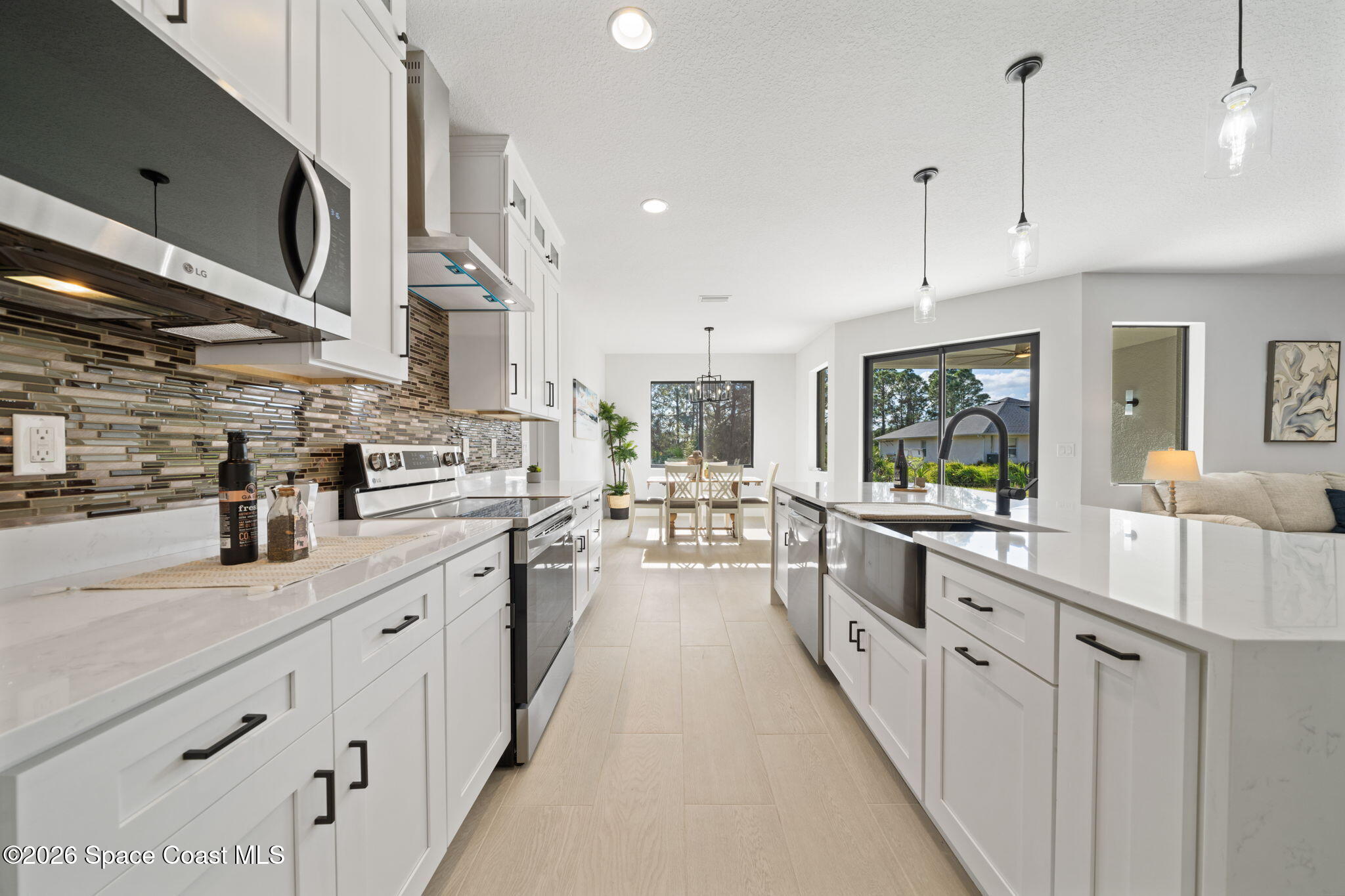 1356 Walthan Street SE