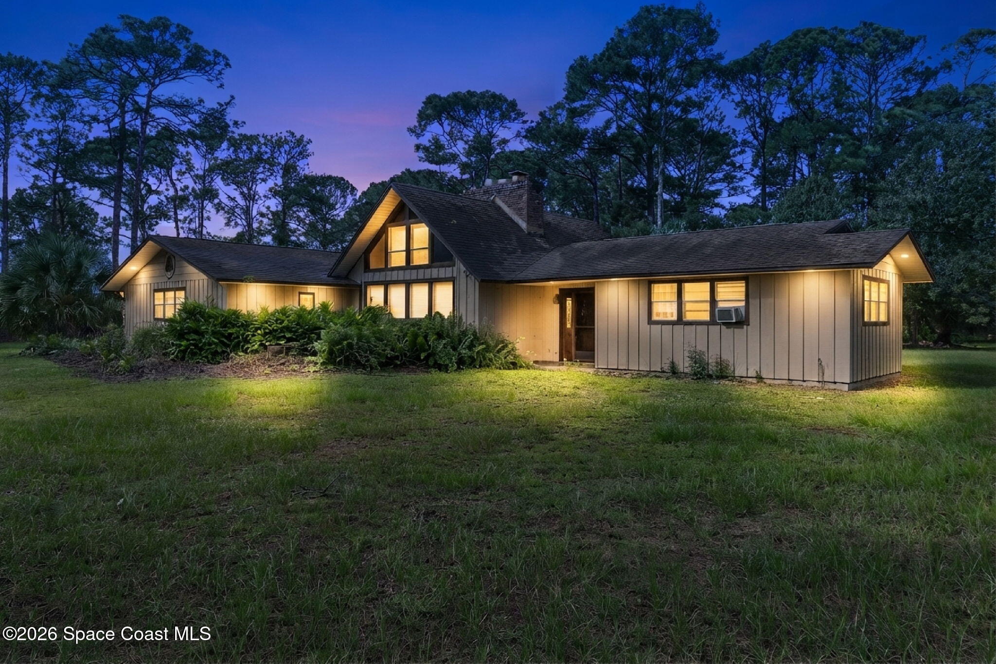 1502 Willard Road NW