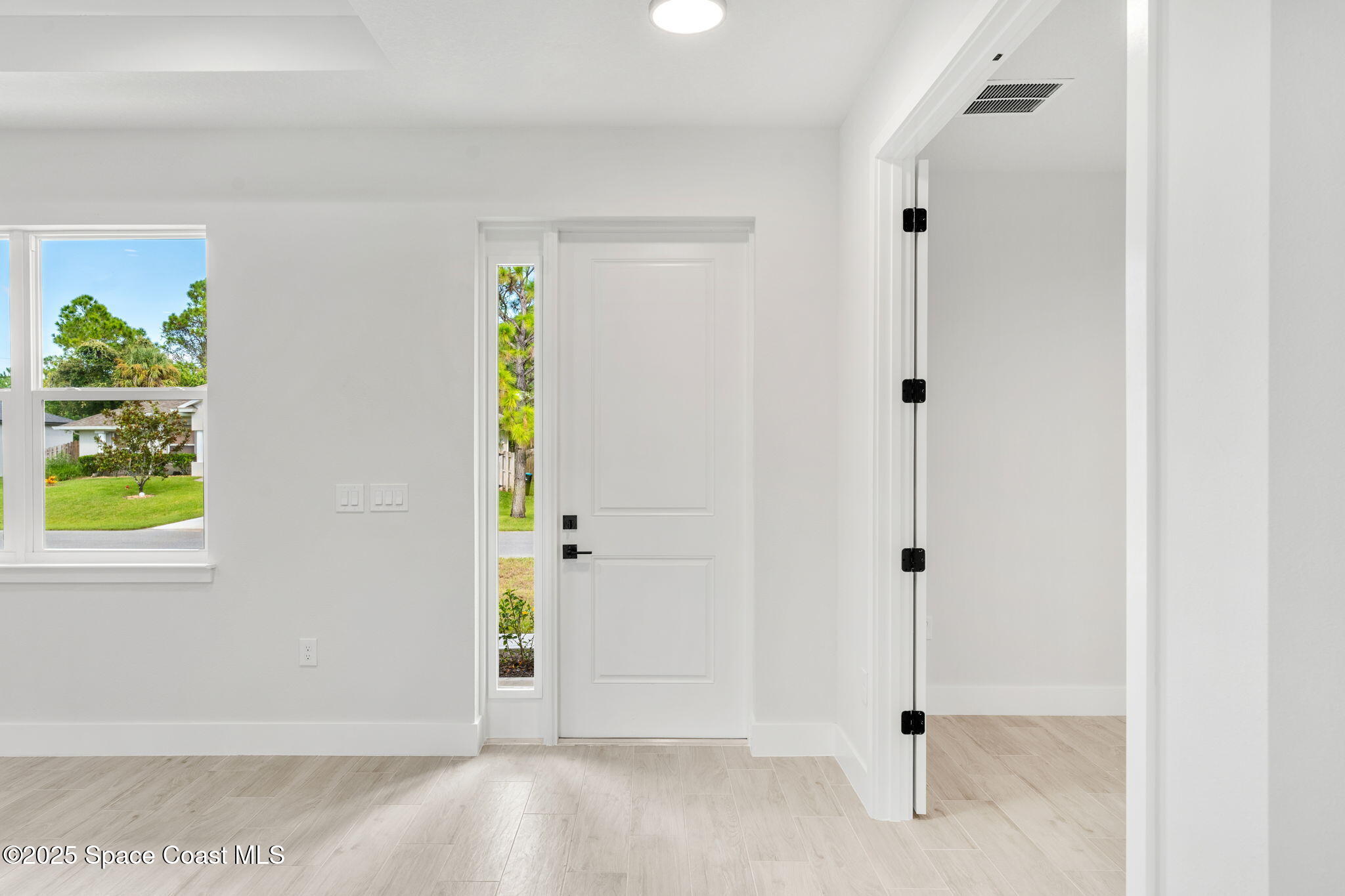 276 Americana Boulevard NW