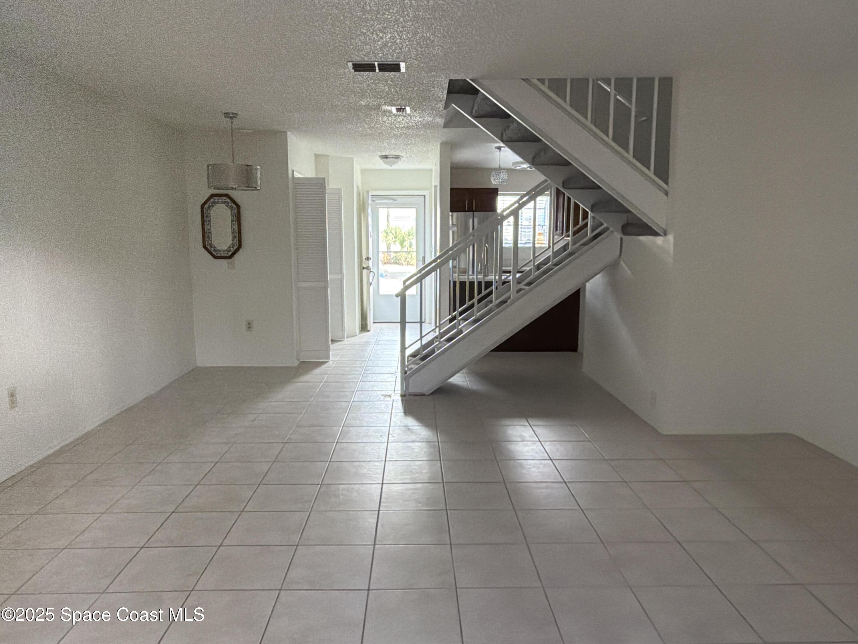 214 Seaport Boulevard T46