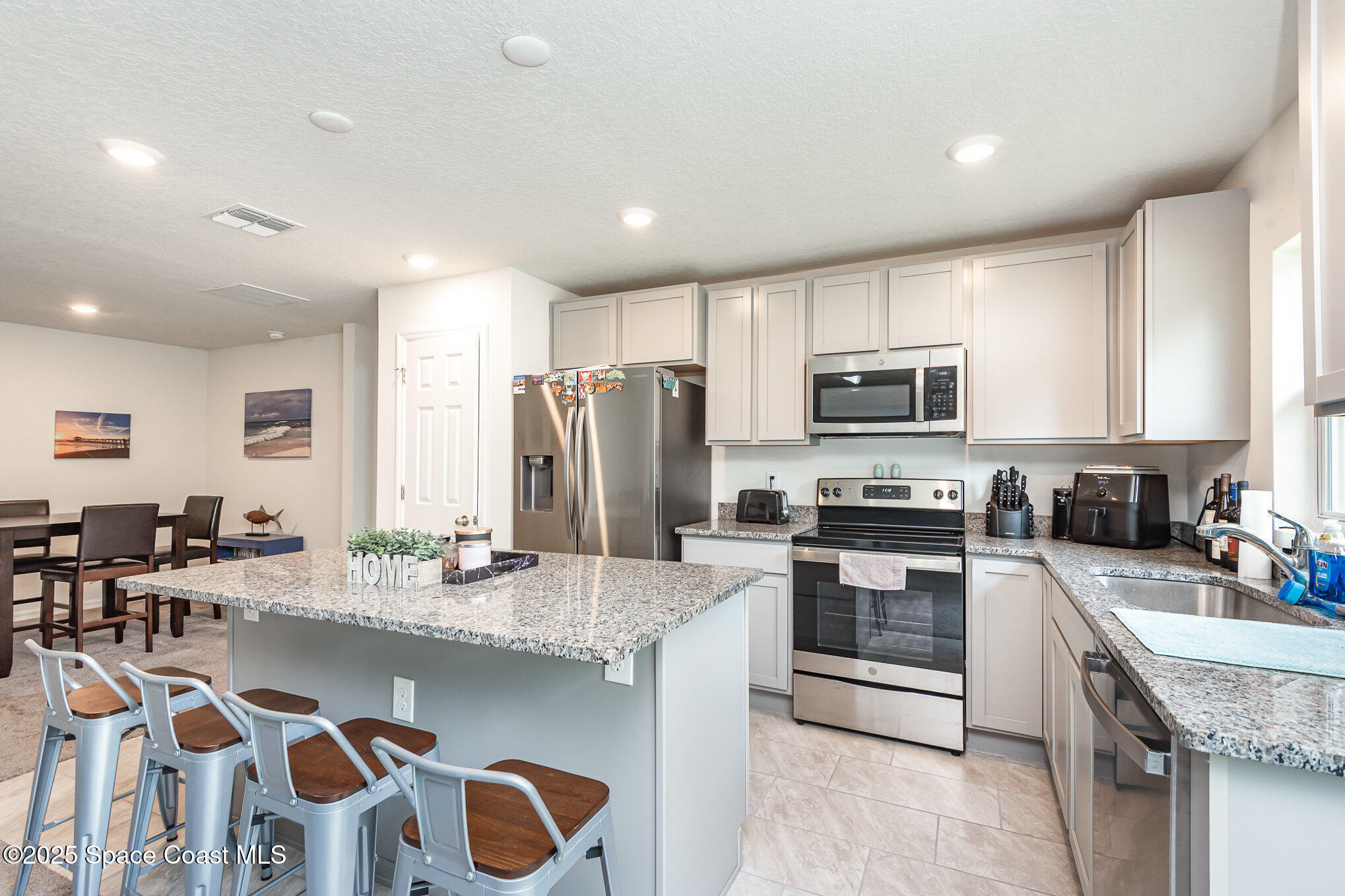 5495 Wendy Lee Drive