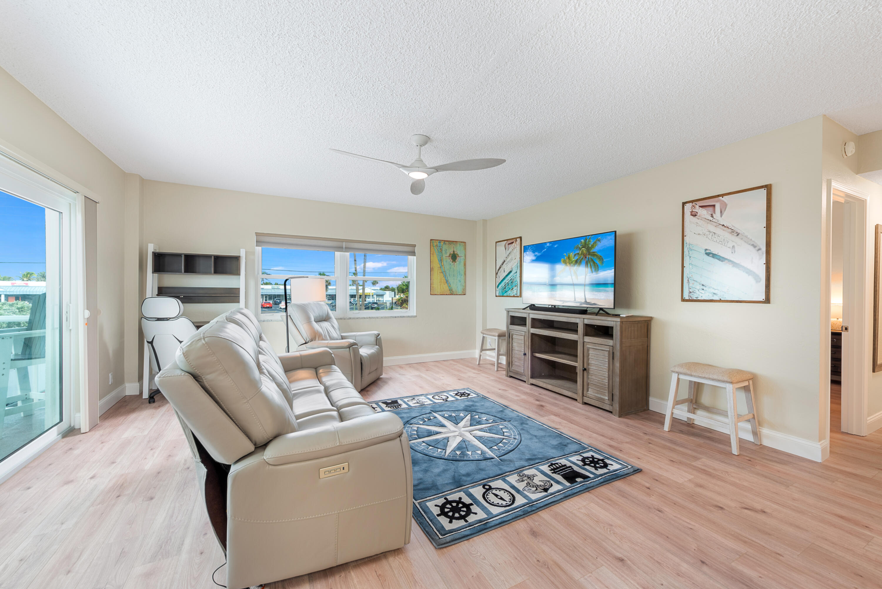 205 Highway A1a 202