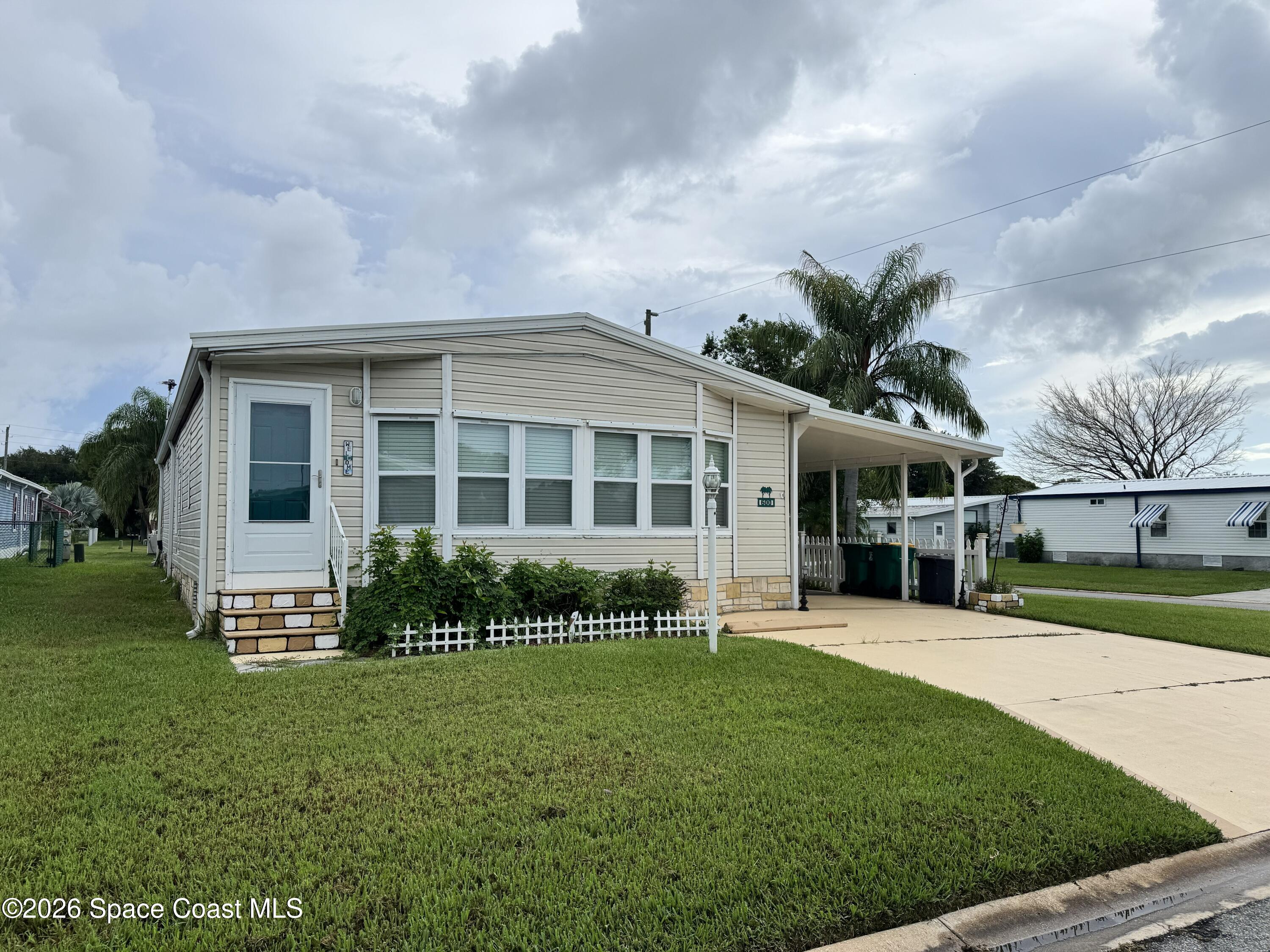 600 N Dolphin Circle